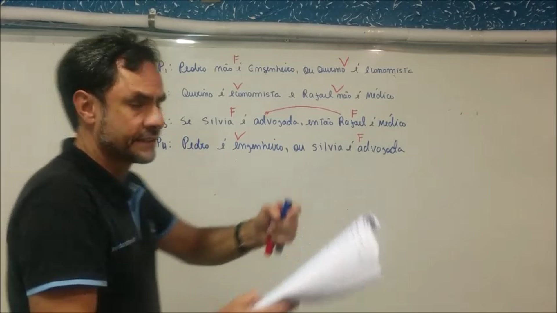Aula 13-Lógica Sentencial : Questão 15 Efeito Dominó Fev. 2016